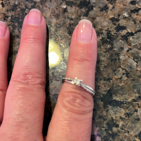Diamond silver plated promise ring - Picture 1 of 2
